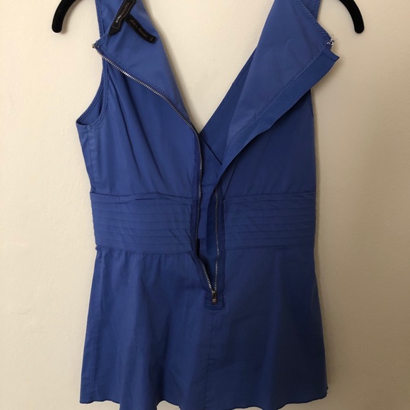 Sleeveless Top - Picture 6 of 6